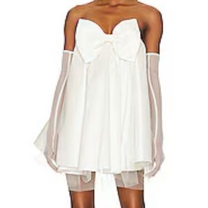 CLARA MINI DRESS IN WHITE
For Love & Lemons
Color: White
Size: S